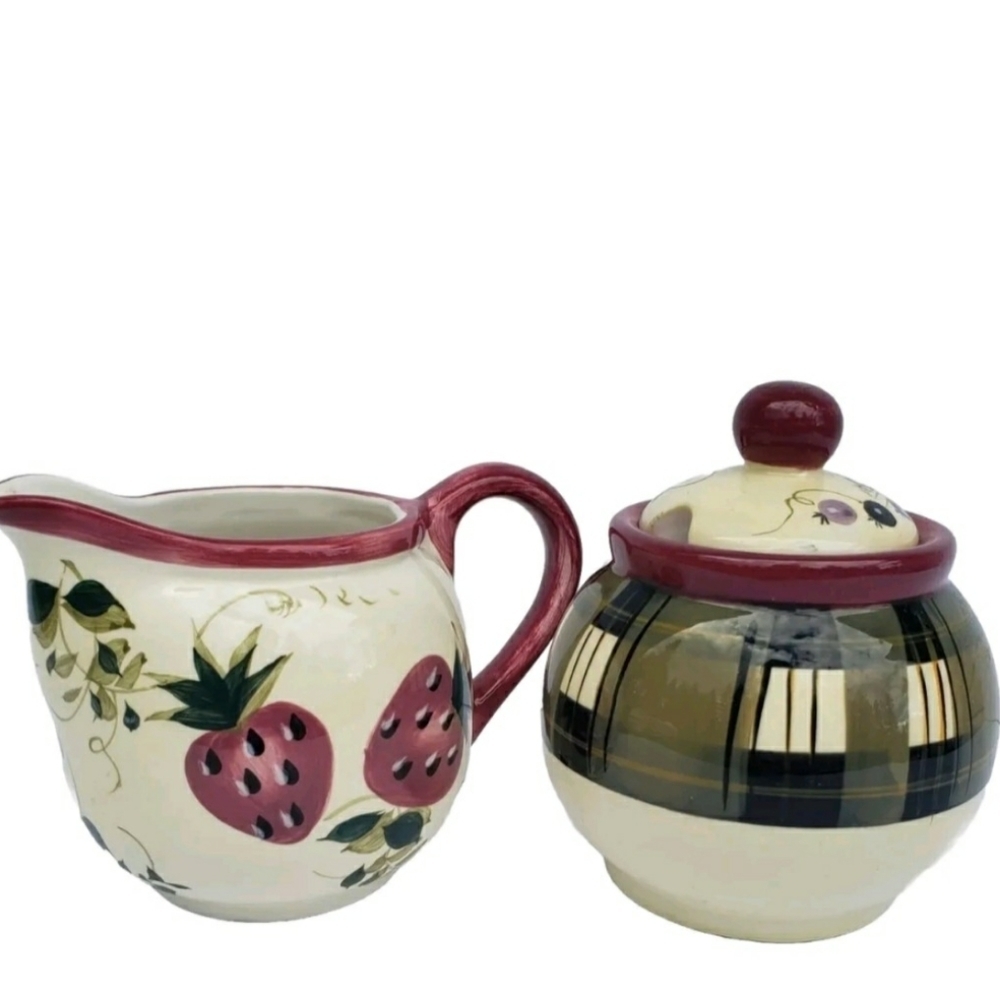 Oneida Strawberry Plaid Cream and Sugar Bowl Set